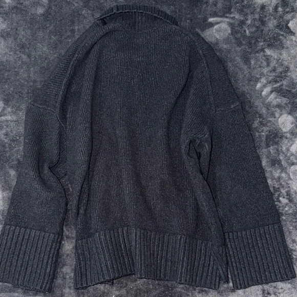 Abercrombie & Fitch Black Knitwear - Picture 3 of 3